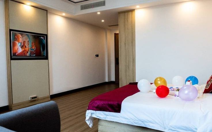 Imagen de la habitación del Hotel G.C Royal. Foto 18
