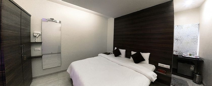 Imagen de la habitación del Hotel GD. Foto 17