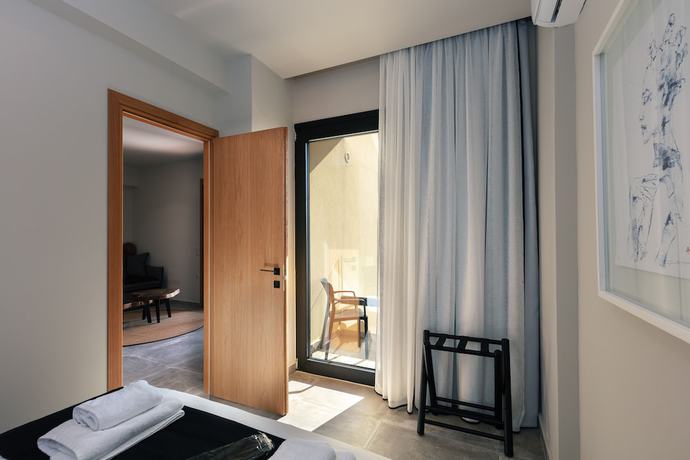 Imagen de la habitación del Hotel GD Gallery Suites. Foto 8