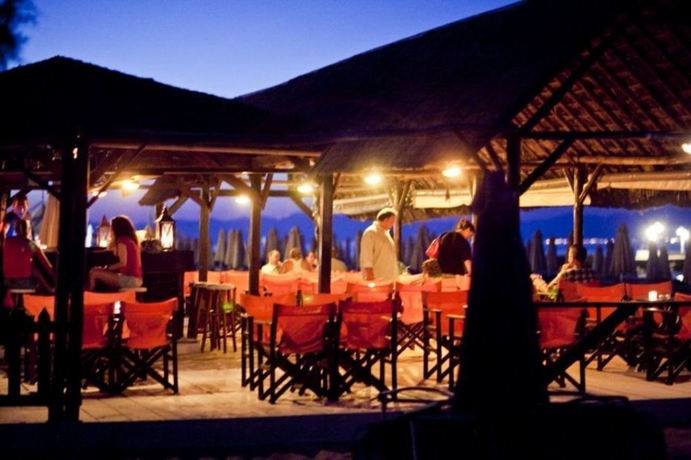 Imagen del bar/restaurante del Hotel GΗotels Pallini Beach. Foto 1