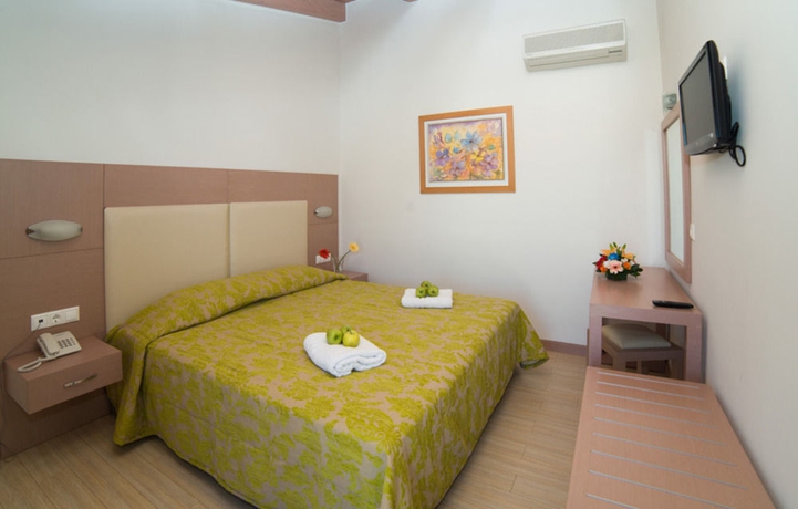 Imagen de la habitación del Hotel GΗotels Panormo Beach. Foto 6