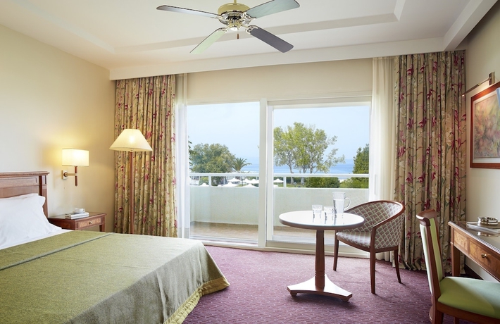 Imagen de la habitación del Hotel G&Eta;otels Theophano Imperial Palace. Foto 15