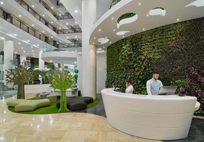 Imagen de los interiores del Hotel GF Victoria. Foto 20