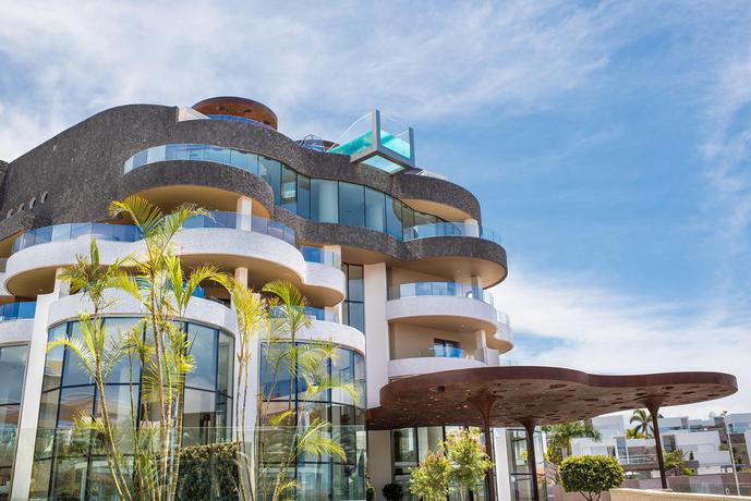 Imagen de los exteriores del Hotel GF Victoria. Foto 18