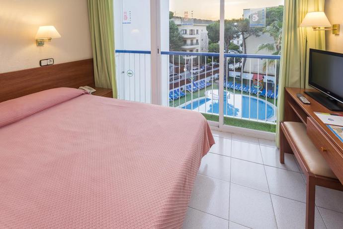 Imagen de la habitación del Hotel GHT Costa Brava. Foto 5