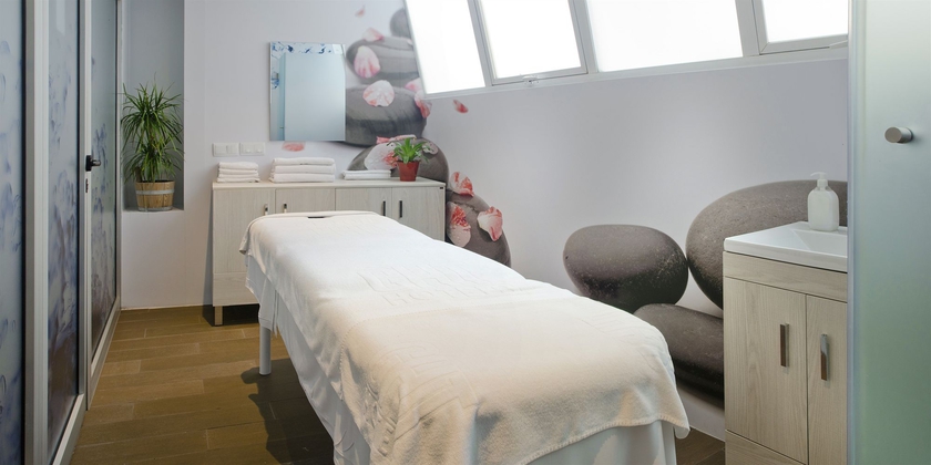 Imagen de los interiores del Hotel GHT Maritim. Foto 6