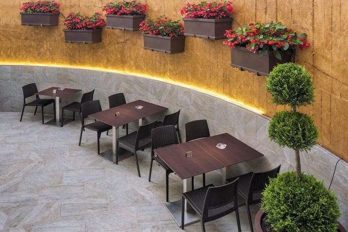 Imagen general del Hotel GHT Oasis Tossa and Spa. Foto 10