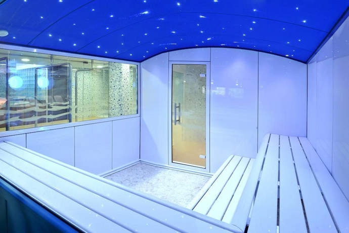 Imagen general del Hotel GHT Oasis Tossa and Spa. Foto 15