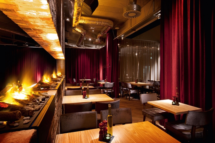 Imagen del bar/restaurante del Hotel GINN Hotel Berlin-Potsdam. Foto 5