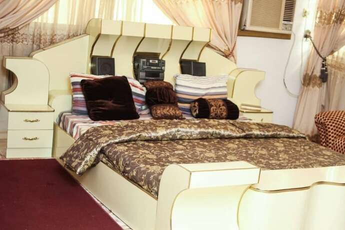 Imagen general del Hotel GITY Royale Suites. Foto 2