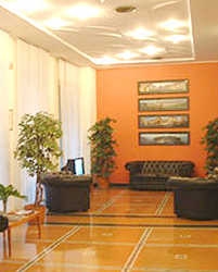Imagen de los interiores del Hotel GIULIO CESARE, Mil&aacute;n. Foto 2