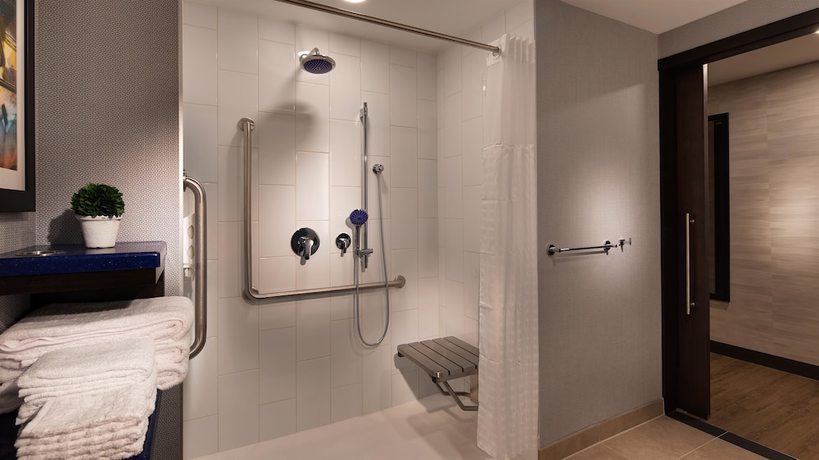 Imagen de la habitación del Hotel GLō Best Western Kanata Ottawa West. Foto 10