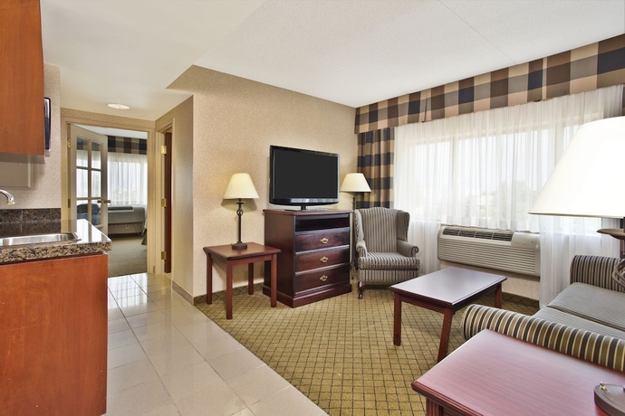 Imagen de la habitación del Hotel GLō Best Western Mississauga Corporate Centre,. Foto 5