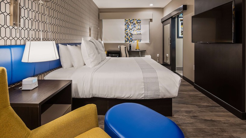 Imagen de la habitación del Hotel GLō Best Western Tulsa East Route 66. Foto 10