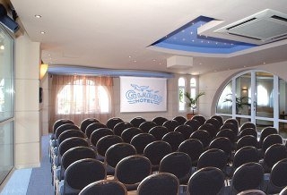 Imagen de los interiores del Hotel GLAROS HOTEL. Foto 10