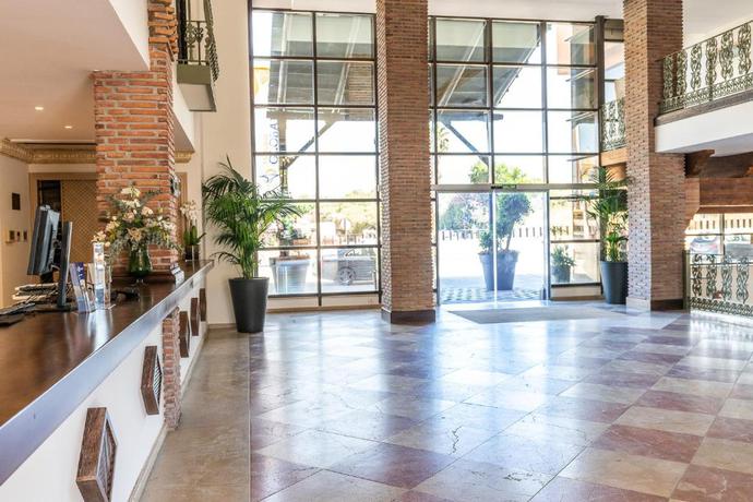 Imagen de los interiores del Hotel GLOBALES PARAISO BEACH. Foto 14