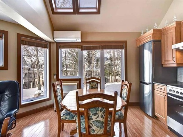 Imagen general del Hotel GLOBALSTAY. Bright Condo near the Lake. Foto 17