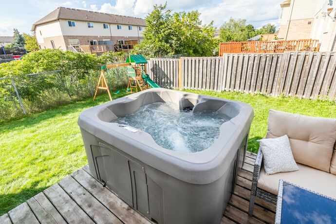 Imagen general del Hotel GLOBALSTAY. Luxury 3BR Townhomes with HOT TUB, Gym, BBQ. Foto 12