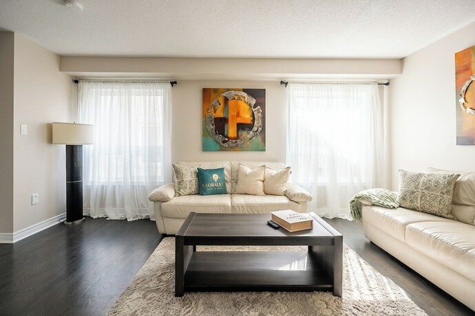 Imagen general del Hotel GLOBALSTAY Modern 3BR house in Newmarket. Foto 3