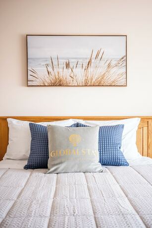 Imagen general del Hotel GLOBALSTAY Modern 3BR house in Newmarket. Foto 15
