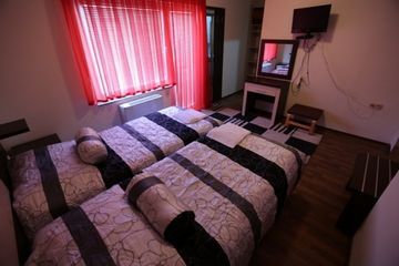 Imagen de la habitación del Hotel GLOBTOUR INN. Foto 12