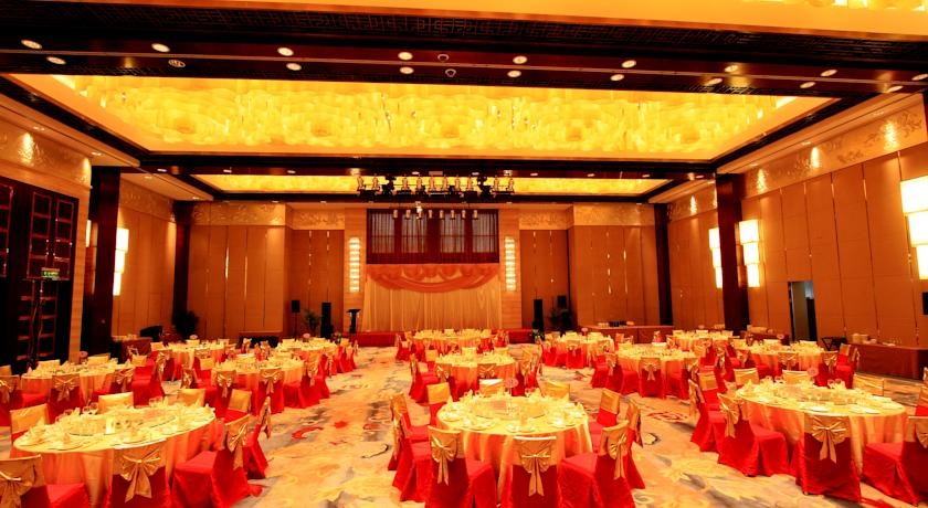Imagen del bar/restaurante del Hotel GLORIA GRAND, Wuxi. Foto 2