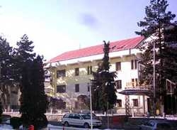Imagen de los exteriores del Hotel GLORIA, Suceava. Foto 2