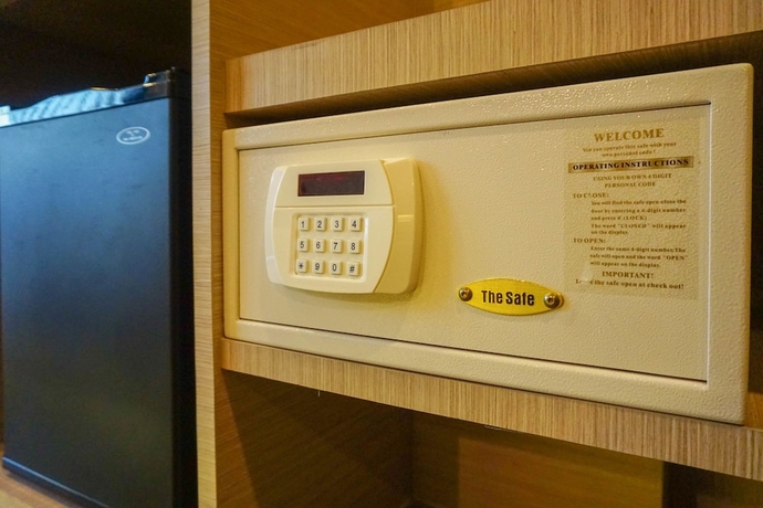 Imagen de la habitación del Hotel GLOW INN South Pattaya. Foto 12