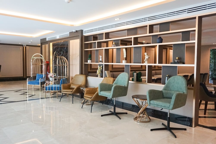 Imagen de los interiores del Hotel GLOW Sukhumvit 5 by Centropolis. Foto 19