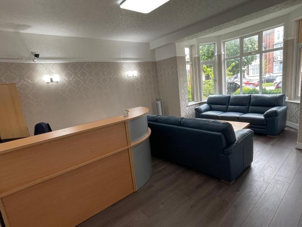 Imagen de los interiores del Hotel GNDJ. Foto 16