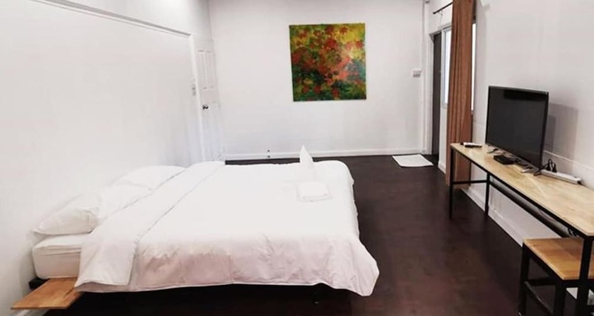 Imagen de la habitación del Hotel GO INN Thapae. Foto 2
