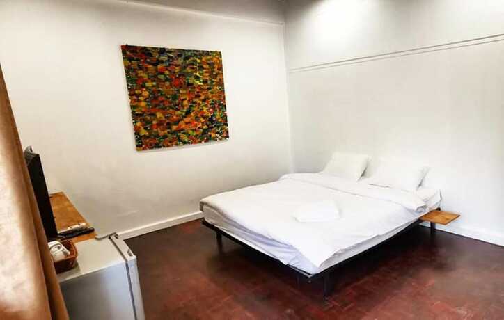 Imagen de la habitación del Hotel GO INN Thapae. Foto 16