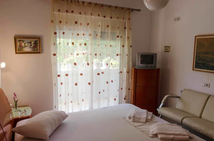 Imagen de la habitación del Hotel GOJI Vegan, Ialissos. Foto 9