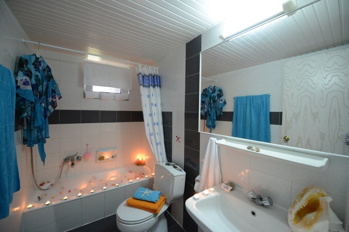 Imagen de la habitación del Hotel GOLDEN STAR, Tigaki. Foto 5