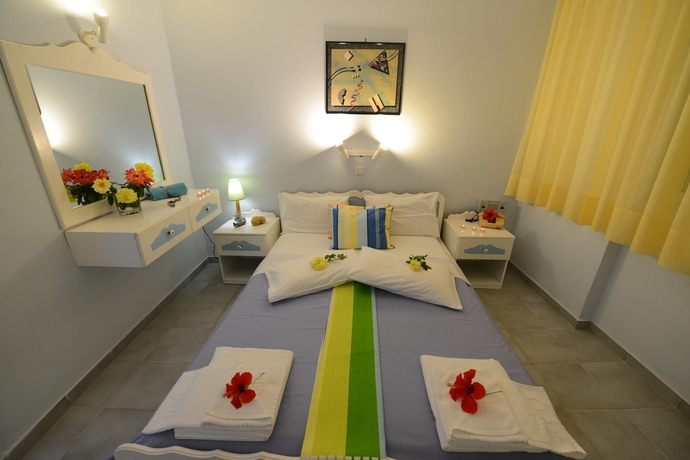 Imagen de la habitación del Hotel GOLDEN STAR, Tigaki. Foto 9