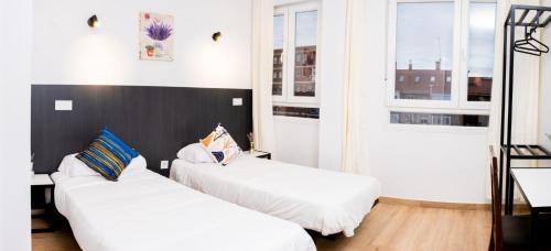 Imagen de la habitación del Hotel GOLDEN TORREJON. Foto 2