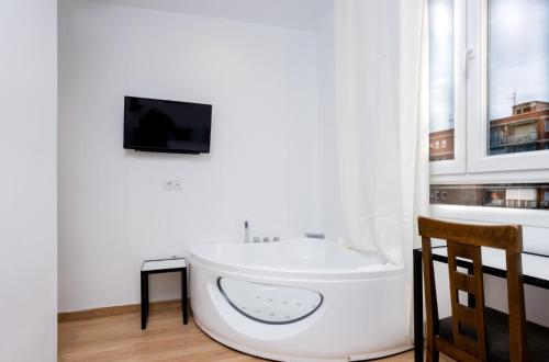 Imagen de la habitación del Hotel GOLDEN TORREJON. Foto 4