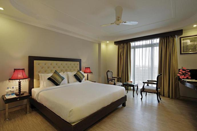 Imagen general del Hotel GOLDEN TULIP HARIDWAR. Foto 8