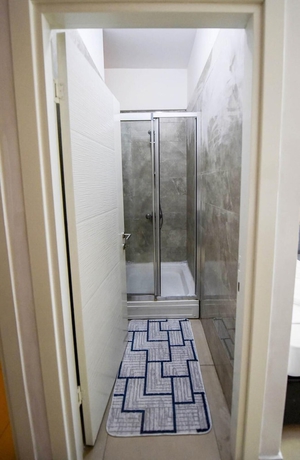 Imagen de la habitación del Hotel GOLDHOME APART OTEL. Foto 11