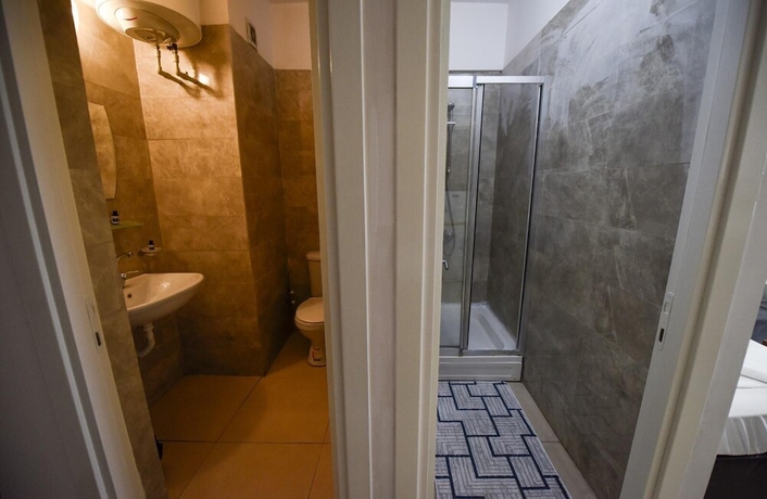 Imagen de la habitación del Hotel GOLDHOME APART OTEL. Foto 12