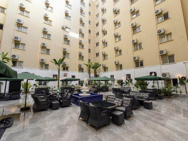 Imagen del bar/restaurante del Hotel GOLDHOME APART OTEL. Foto 4