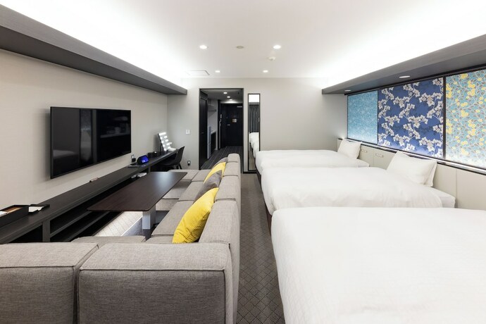 Imagen de la habitación del Hotel GOLDSTAY SAKAE. Foto 11