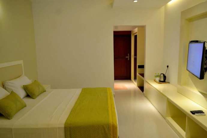 Imagen de la habitación del Hotel GOOD WOOD AIRPORT HOTEL. Foto 13