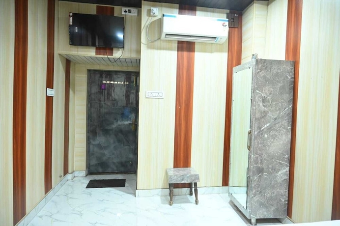 Imagen de la habitación del Hotel GOPINATH .P GUEST HOUSE. Foto 10