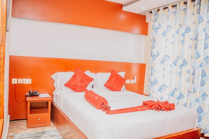 Imagen de la habitación del Hotel GR COMFORT HOTEL. Foto 11