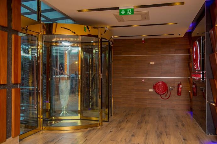 Imagen general del Hotel GR COMFORT HOTEL. Foto 2