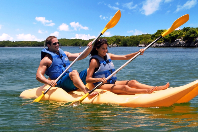 Imagen de los exteriores del Hotel GR Solaris Caribe. Foto 7