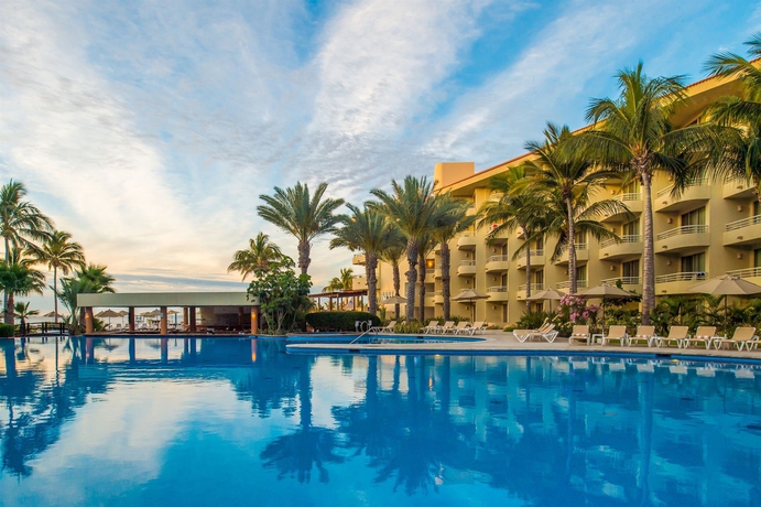 Imagen de la piscina del Hotel GR Solaris Lighthouse Los Cabos. Foto 14