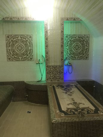 Imagen de los interiores del Hotel GRAAL AHTSU. Foto 16