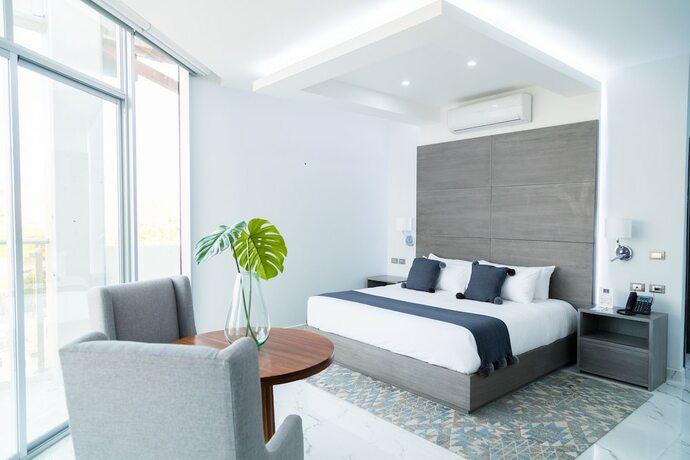 Imagen de la habitación del Hotel GRALTA. Foto 15